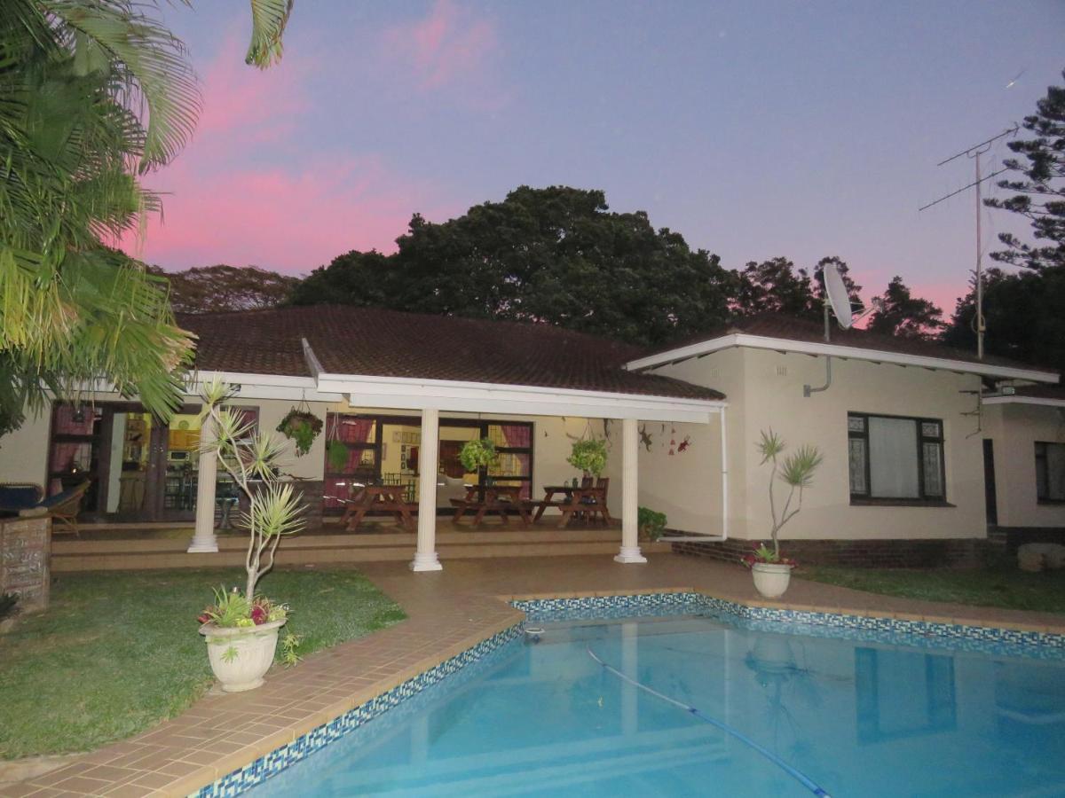 Mdoni House Guest Lodge Port Shepstone Exteriér fotografie